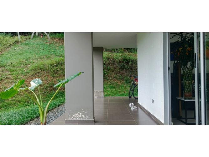 Casa de 3 alcobas en venta en Alfaguara, Jamundí, 186 m² · foto 4 de 18