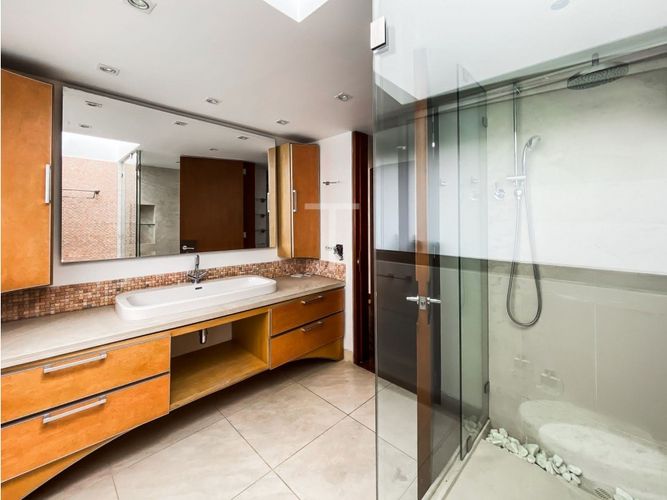 Casa de 4 alcobas en venta en Chico Norte, Bogotá, 830 m² · foto 14 de 24