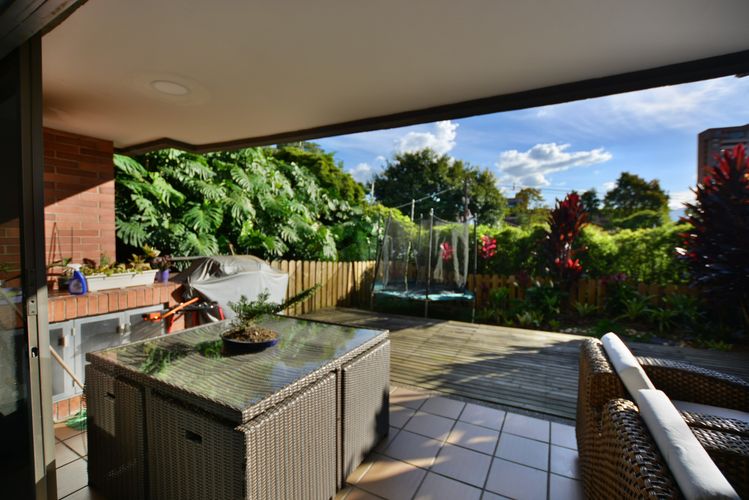 Casa de 4 alcobas en venta en El Tesoro, Medellín, 268 m² · foto 6 de 24