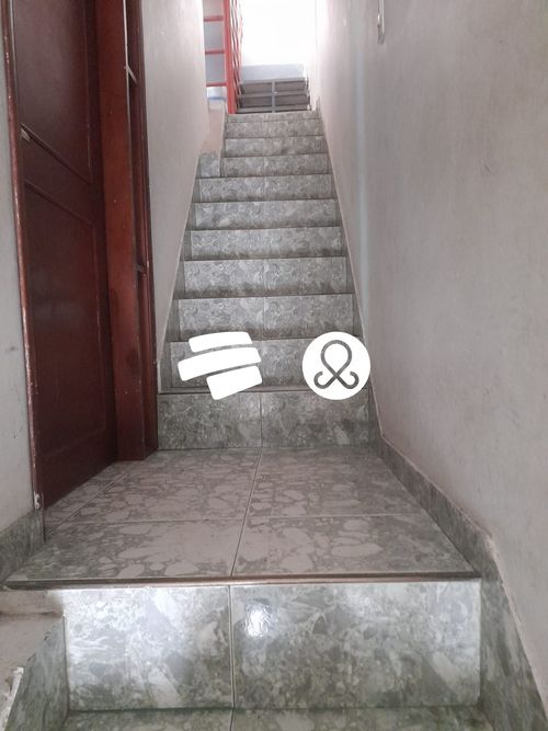 Casa de 9 alcobas en venta en La Magnolia, Madrid, 288 m² · foto 11 de 12
