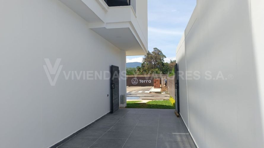Casa de 3 alcobas en venta en Villa Antigua, Villa del Rosario, 124 m² · foto 12 de 13