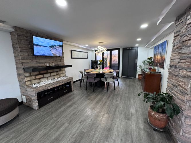 Casa de 5 alcobas en venta en Teusaquillo, Bogotá · foto 3 de 19