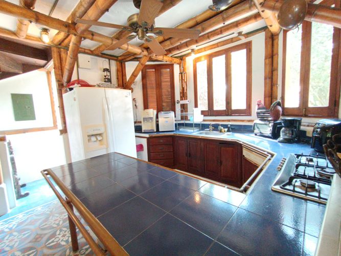 Casa de 4 alcobas en venta en Ricaurte, Ricaurte, 145 m² · foto 11 de 24