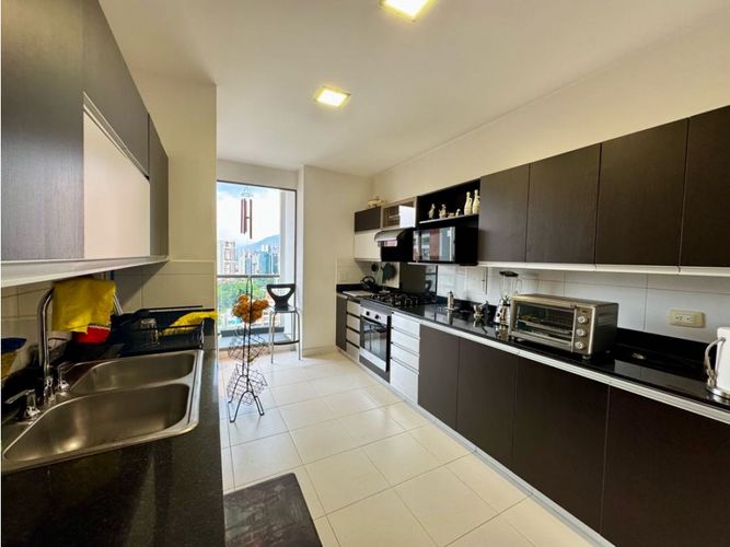 Apartamento en venta en Santa Maria De Los Angeles, Medellín · foto 9 de 24