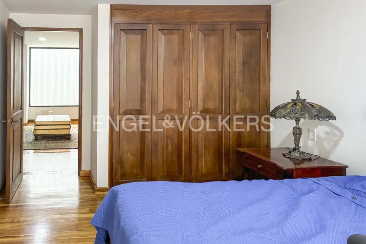 Apartamento de 3 alcobas en venta en Santa Paula, Bogotá, 236 m² · foto 17 de 20