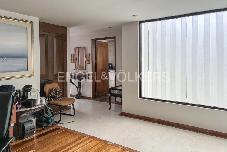 Apartamento de 3 alcobas en venta en Santa Paula, Bogotá, 236 m² · foto 11 de 20