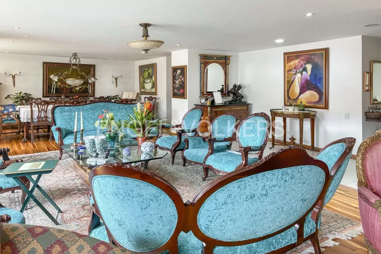 Apartamento de 3 alcobas en venta en Santa Paula, Bogotá, 236 m² · foto 5 de 20