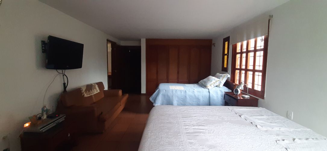 Casa de 3 alcobas en venta en Chorro De La Plata, Cali, 385 m² · foto 14 de 24