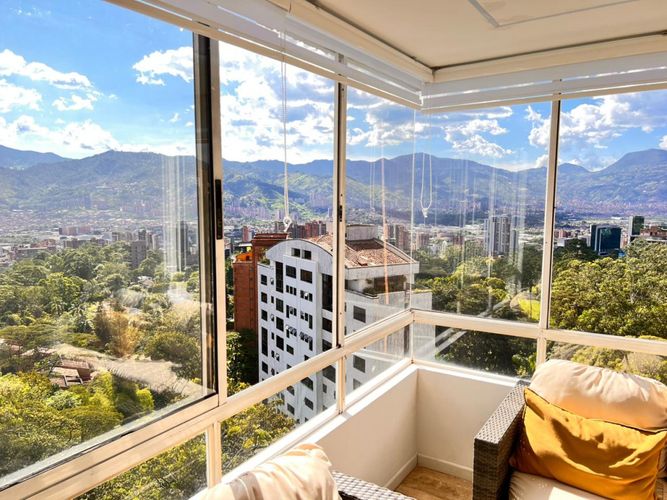 Apartamento de 3 alcobas en venta en El Diamante No. 2, Medellín, 128 m² · foto 11 de 18