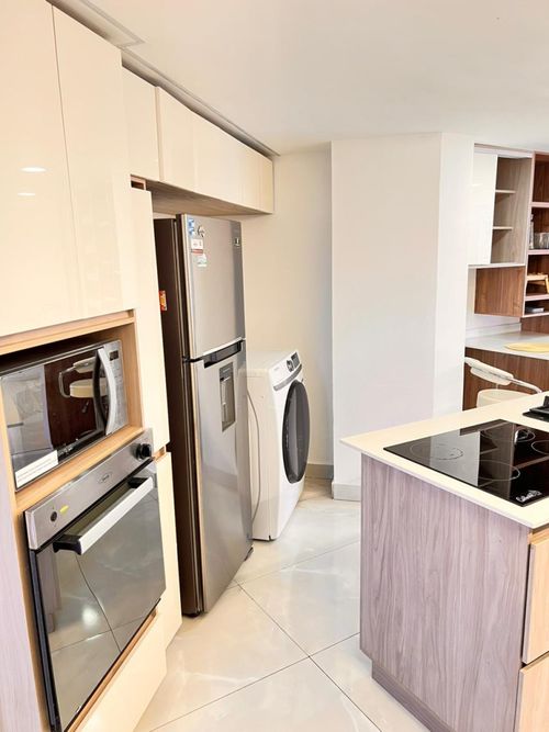 Apartamento de 3 alcobas en venta en El Diamante No. 2, Medellín, 128 m² · foto 16 de 18