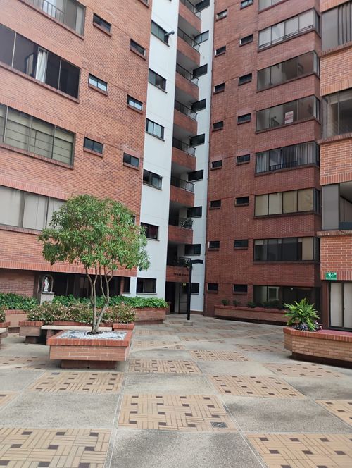 Apartamento de 3 alcobas en venta en Cabecera Del Llano, Bucaramanga, 135 m² · foto 20 de 21