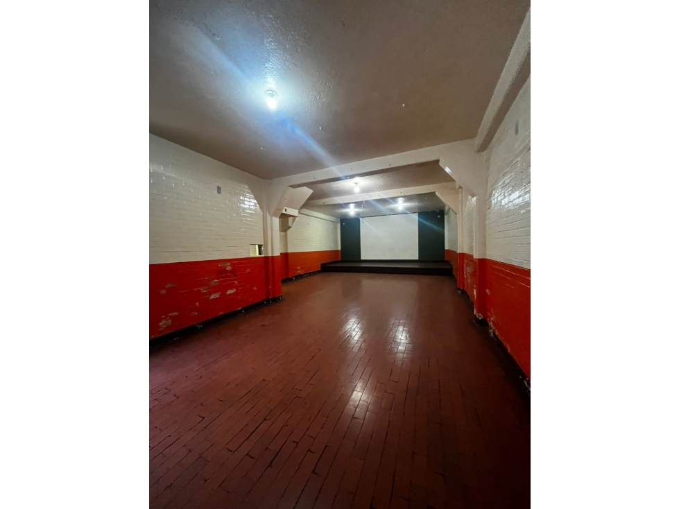 Casa en venta en Lago De Suba, Bogotá · foto 3 de 23