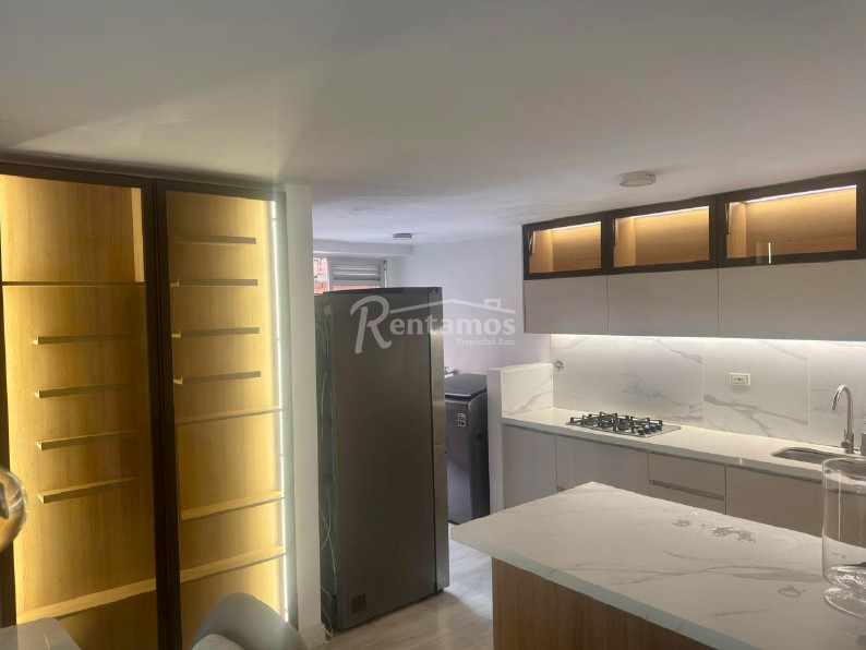 Apartamento en venta en Loma Benedictinos, Medellín · foto 4 de 11