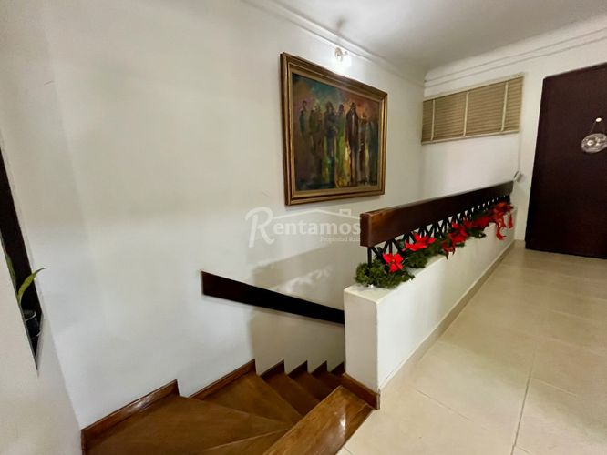 Apartamento de 4 alcobas en venta en El Diamante No. 2, Medellín, 215 m² · foto 14 de 24