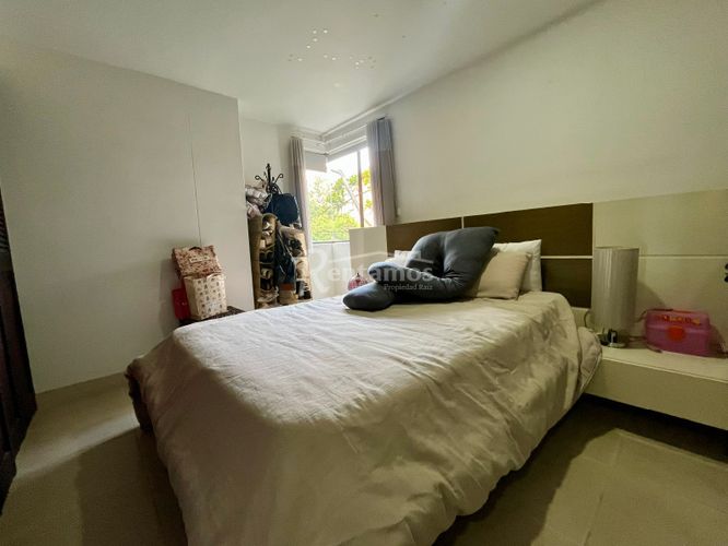 Apartamento de 4 alcobas en venta en El Diamante No. 2, Medellín, 215 m² · foto 19 de 24