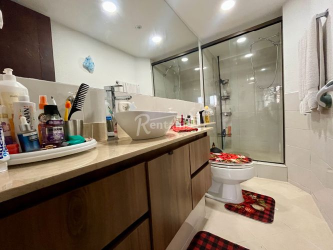 Apartamento de 4 alcobas en venta en El Diamante No. 2, Medellín, 215 m² · foto 21 de 24