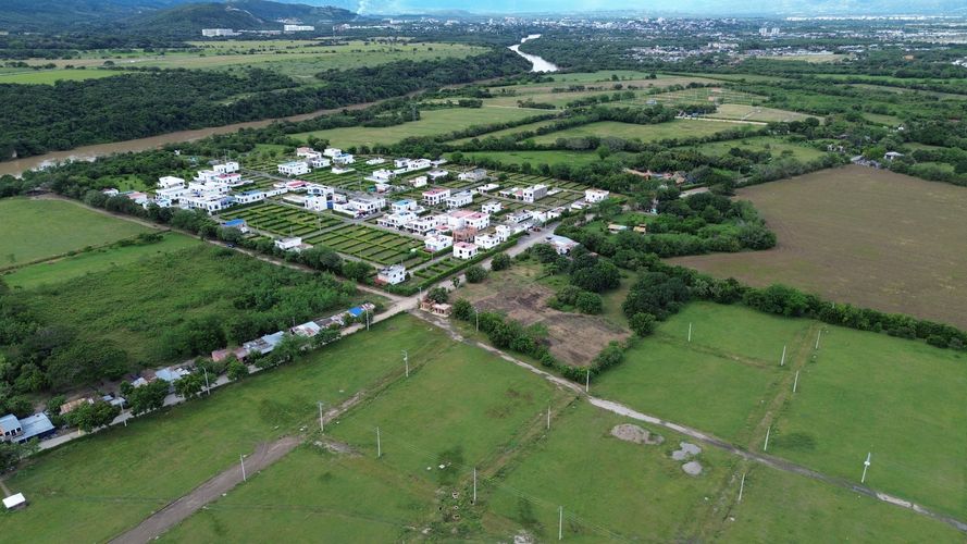 Lote en venta en Ricaurte, 500 m² · foto 3 de 9