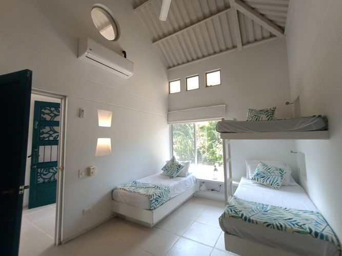 Casa de 4 alcobas en venta en Ricaurte, Ricaurte, 551 m² · foto 12 de 24
