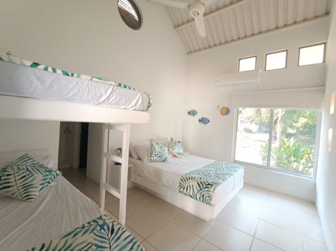 Casa de 4 alcobas en venta en Ricaurte, Ricaurte, 551 m² · foto 15 de 24
