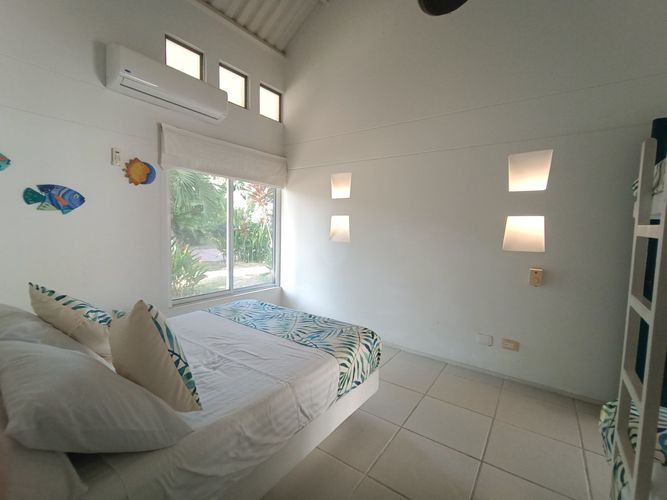 Casa de 4 alcobas en venta en Ricaurte, Ricaurte, 551 m² · foto 20 de 24