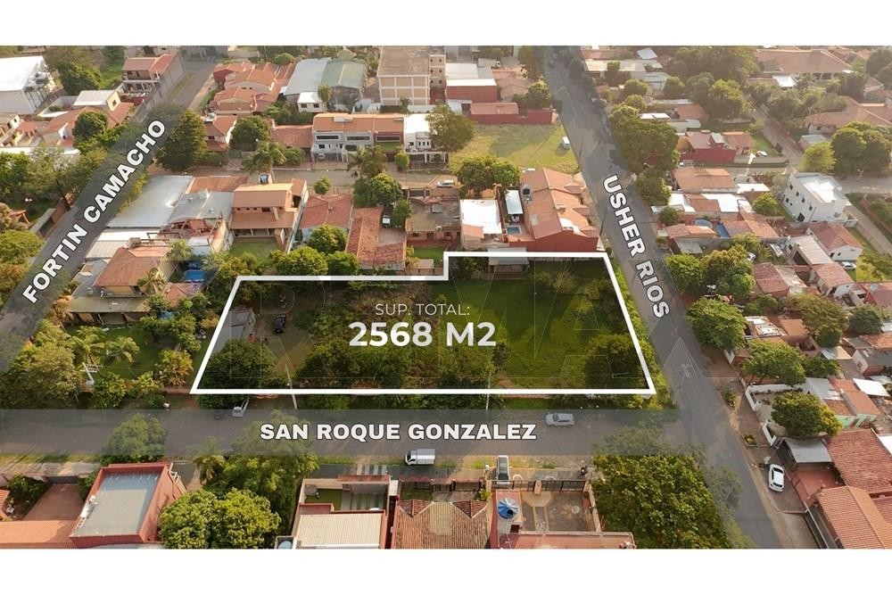 IMPRESIONANTE TERRENO EN ESQUINA DE 2568 M2 DISPONIBLE PARA VENTA INMEDIATA — foto 3