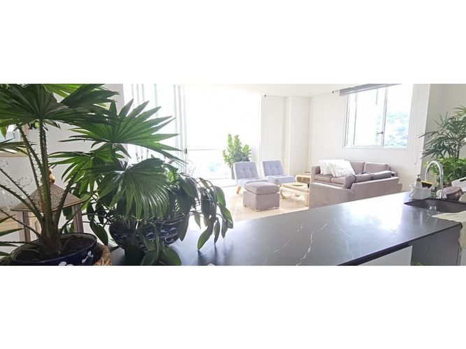 Apartamento de 3 alcobas en venta en Bellavista, Cali, 187 m² · foto 7 de 9