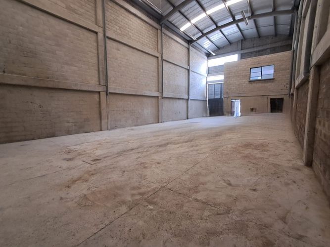 Bodega en arriendo en Pueblo Viejo, La Estrella, 280 m² · foto 2 de 10
