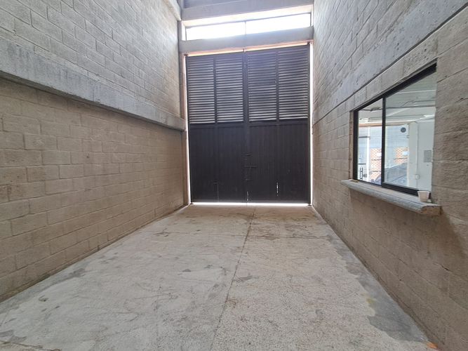 Bodega en arriendo en Pueblo Viejo, La Estrella, 280 m² · foto 3 de 10