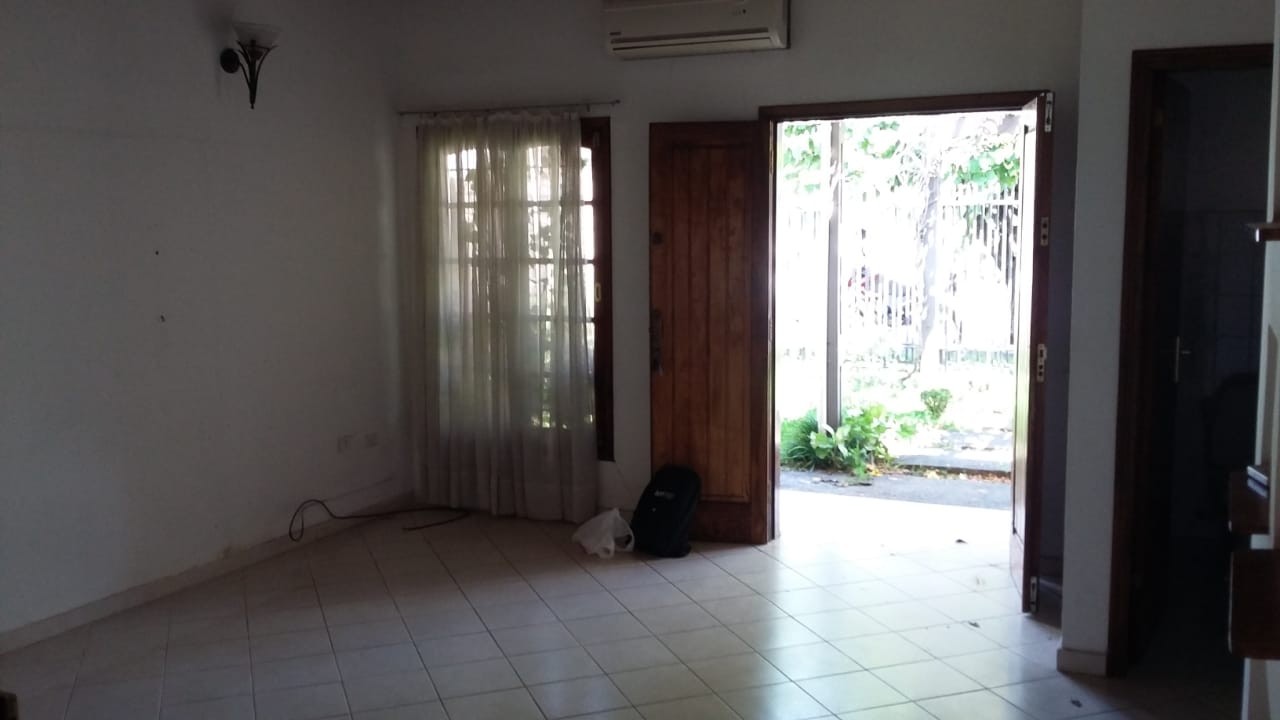 OPORTUNIDAD....!! CHALET EN LAMBARE — foto 2