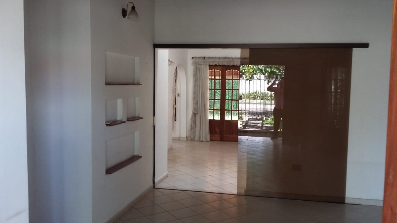 OPORTUNIDAD....!! CHALET EN LAMBARE — foto 3
