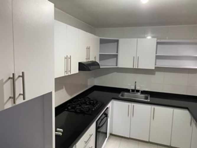 Apartamento de 3 alcobas en venta en Balcones Del Salitre, Bogotá, 106 m² · foto 4 de 21