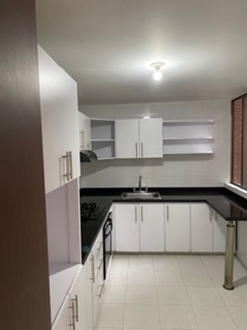 Apartamento de 3 alcobas en venta en Balcones Del Salitre, Bogotá, 106 m² · foto 3 de 21