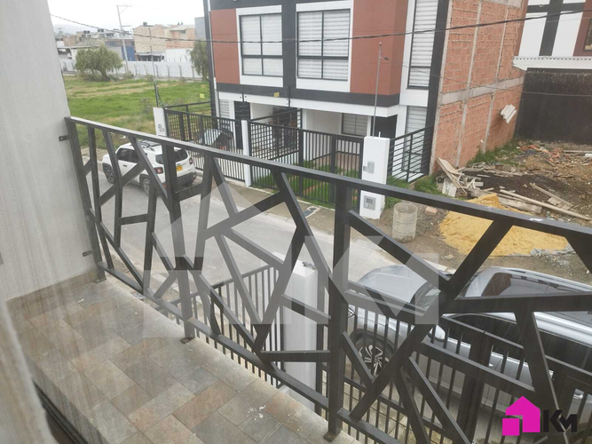 Casa de 3 alcobas en venta en Cota, 216 m² · foto 18 de 24