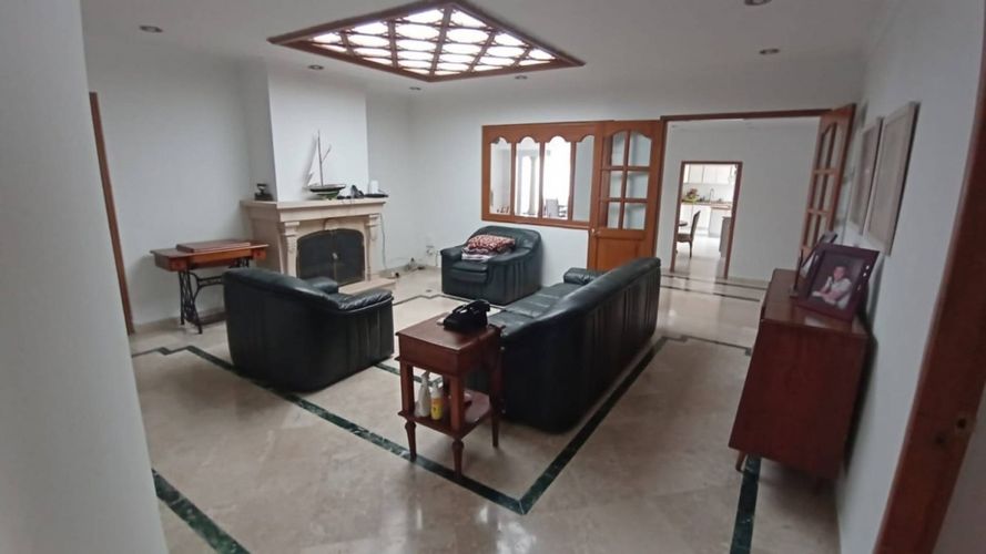 Casa de 3 alcobas en venta en Santa Barbara Alta, Bogotá, 394 m² · foto 6 de 22