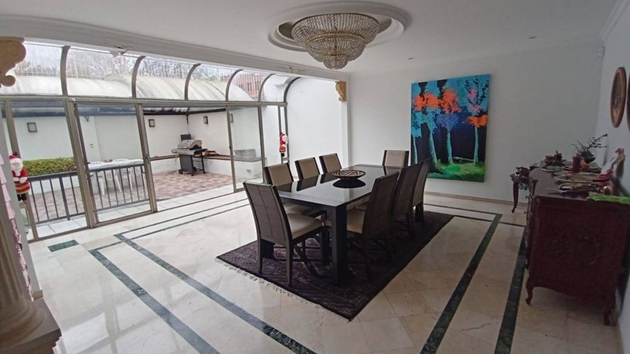 Casa de 3 alcobas en venta en Santa Barbara Alta, Bogotá, 394 m² · foto 22 de 22