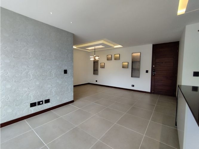 Apartamento en venta en La Cuenca, Envigado · foto 15 de 17
