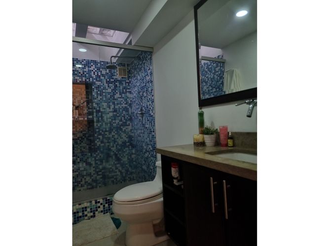 Casa de 3 alcobas en venta en Suramerica, La Estrella, 198 m² · foto 24 de 24