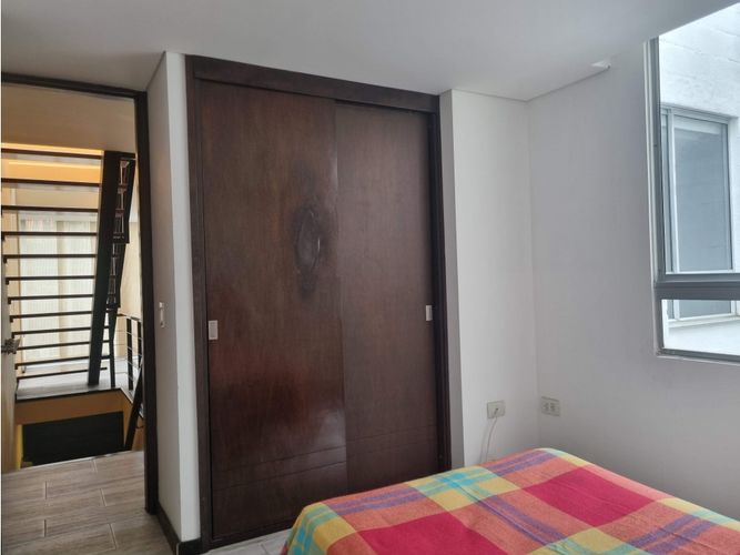 Casa de 3 alcobas en venta en Suramerica, La Estrella, 198 m² · foto 23 de 24