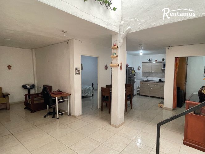 Casa de 4 alcobas en venta en Boston, Medellín, 138 m² · foto 5 de 18
