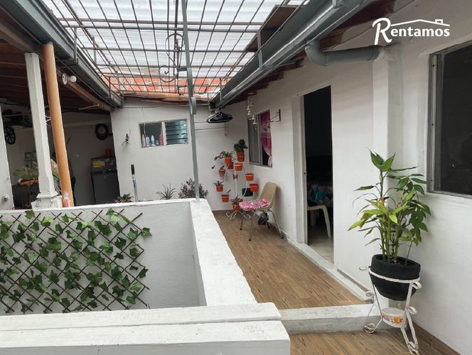 Casa de 4 alcobas en venta en Boston, Medellín, 138 m² · foto 9 de 18