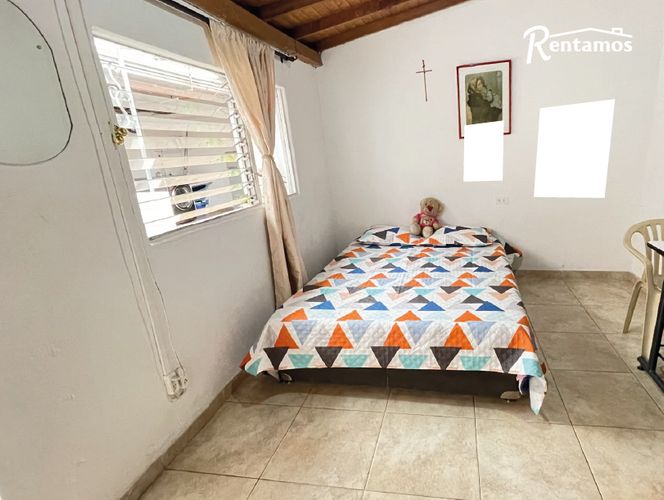 Casa de 4 alcobas en venta en Boston, Medellín, 138 m² · foto 15 de 18