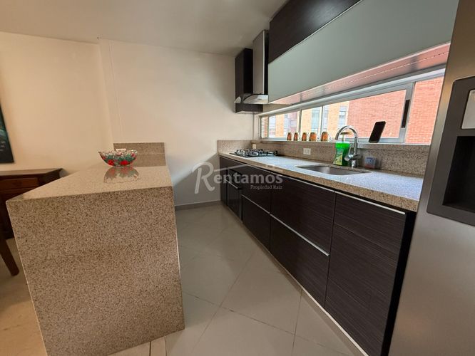 Apartamento de 3 alcobas en venta en Santa María De Los Ángeles, Medellín, 138 m² · foto 3 de 24