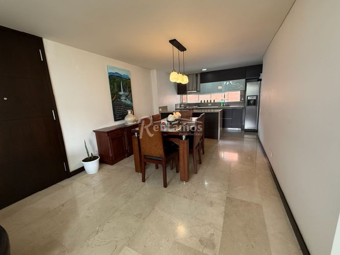 Apartamento de 3 alcobas en venta en Santa María De Los Ángeles, Medellín, 138 m² · foto 5 de 24