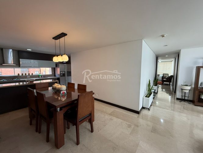 Apartamento de 3 alcobas en venta en Santa María De Los Ángeles, Medellín, 138 m² · foto 6 de 24