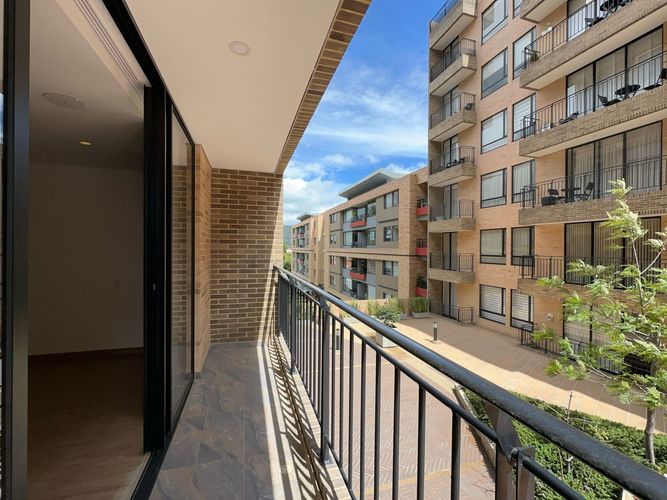 Apartamento en venta en Laura Vicuña, Chía · foto 8 de 23