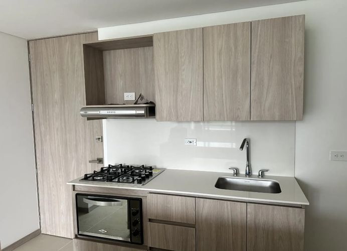 Apartamento de 2 alcobas en venta en Rodeo Alto, Itagüí, 57 m² · foto 12 de 24