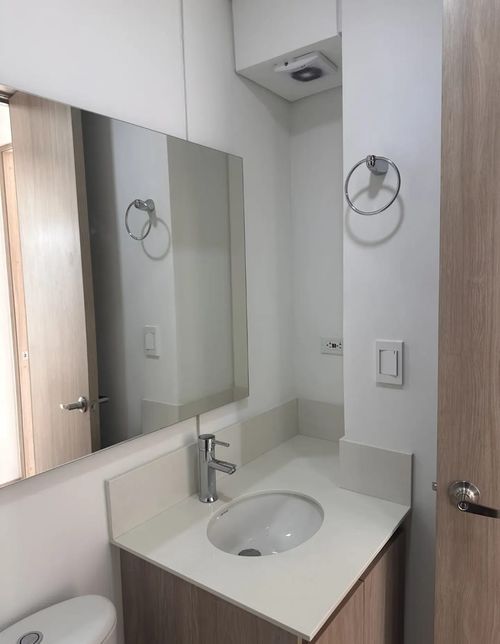 Apartamento de 2 alcobas en venta en Rodeo Alto, Itagüí, 57 m² · foto 15 de 24