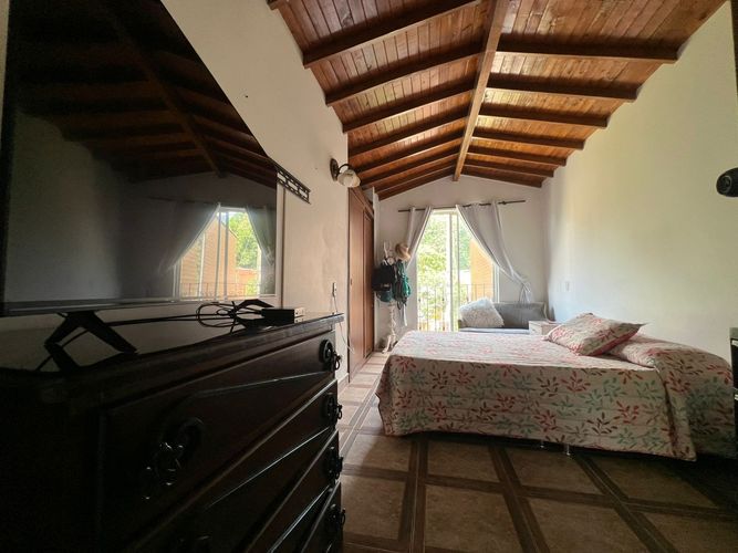 Casa de 5 alcobas en venta en Camino Verde, Envigado, 159 m² · foto 7 de 15