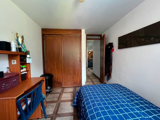 Casa de 5 alcobas en venta en Camino Verde, Envigado, 159 m² · foto 13 de 15