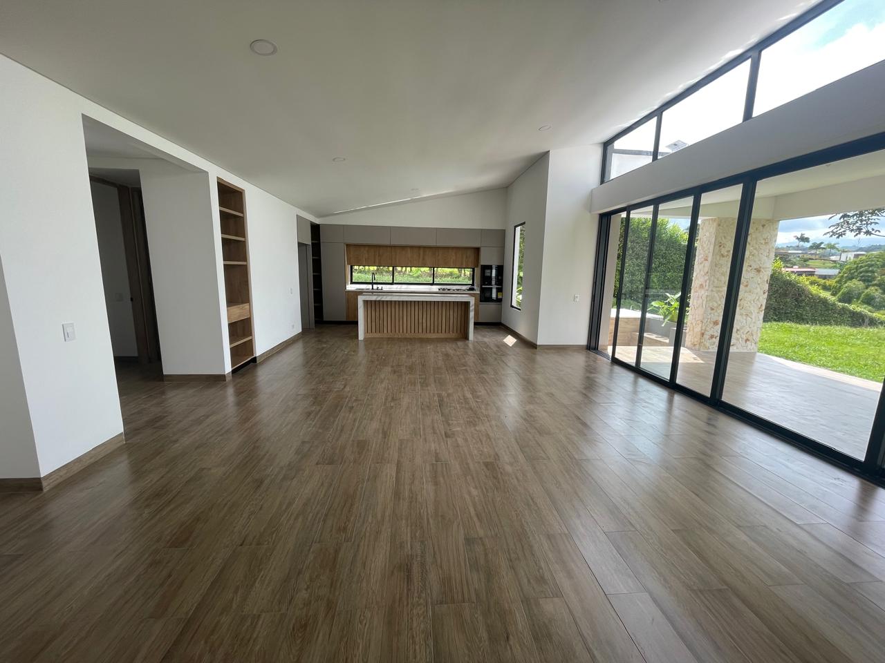 Casa en venta en Tribunas Corcega, Pereira · foto 2 de 17